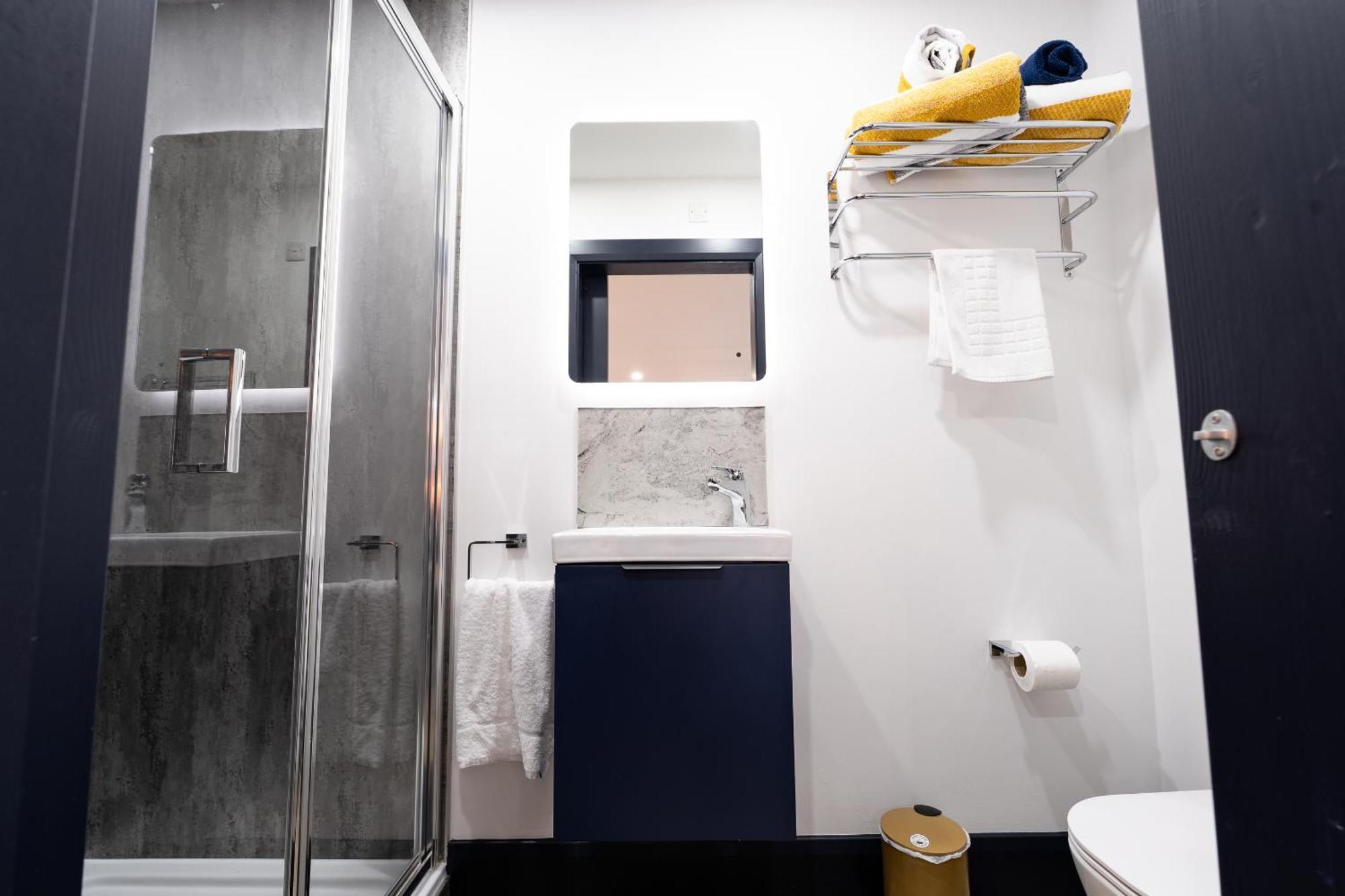 Market Square Apartments Bushmills Ngoại thất bức ảnh