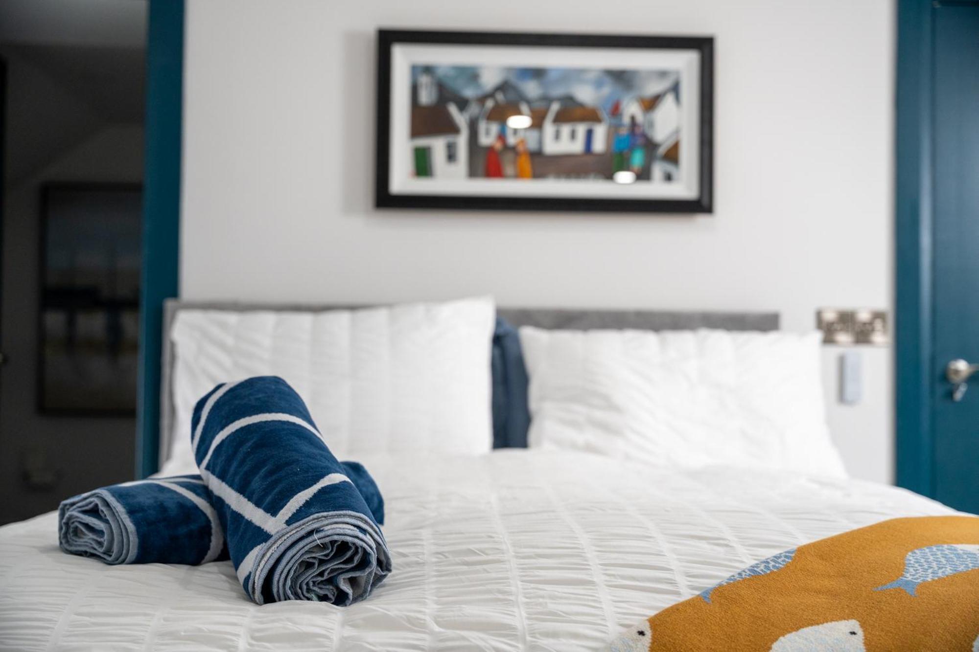 Market Square Apartments Bushmills Ngoại thất bức ảnh