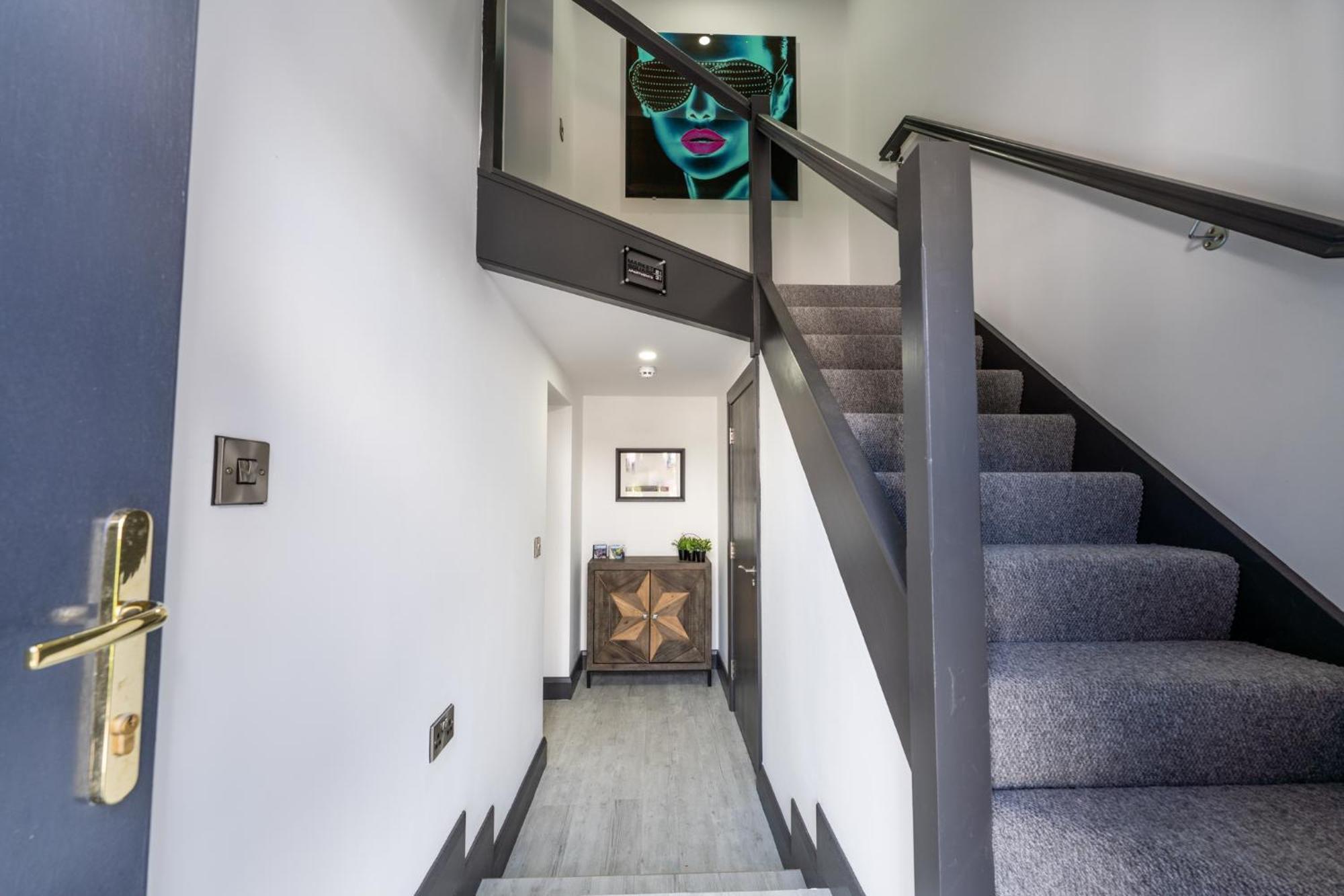 Market Square Apartments Bushmills Ngoại thất bức ảnh